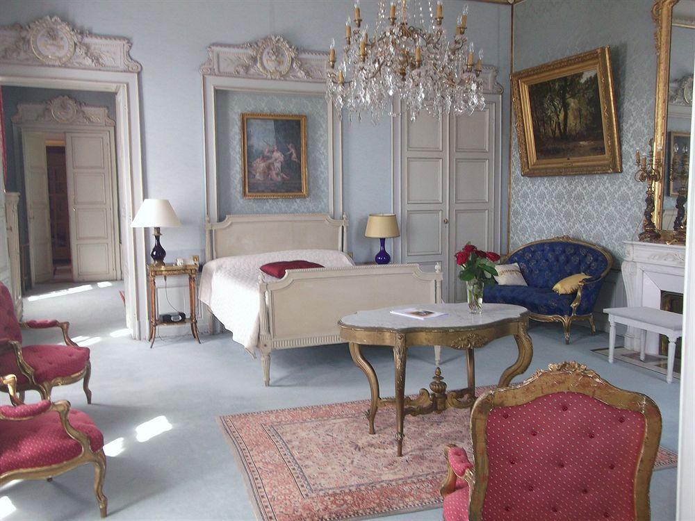 Chateau-Hotel De Nieuil Eksteriør billede