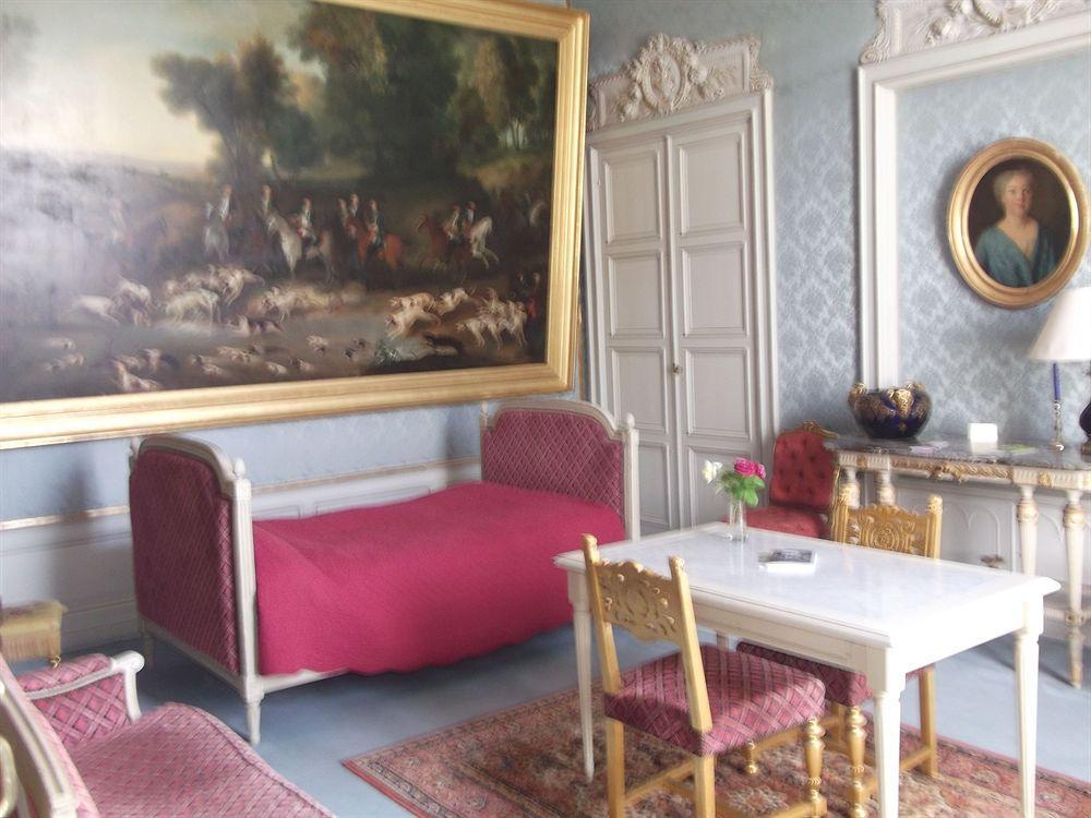 Chateau-Hotel De Nieuil Eksteriør billede
